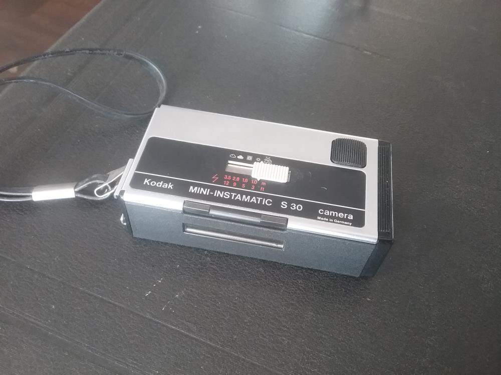 KODAK MINI INSTAMATIC