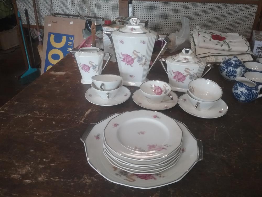 PARTIE DE SERVICE CAFE DESSERT LIMOGES