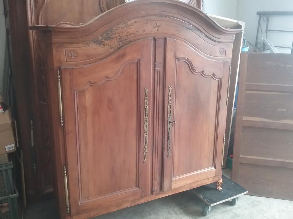 PETIT MEUBLE 1823