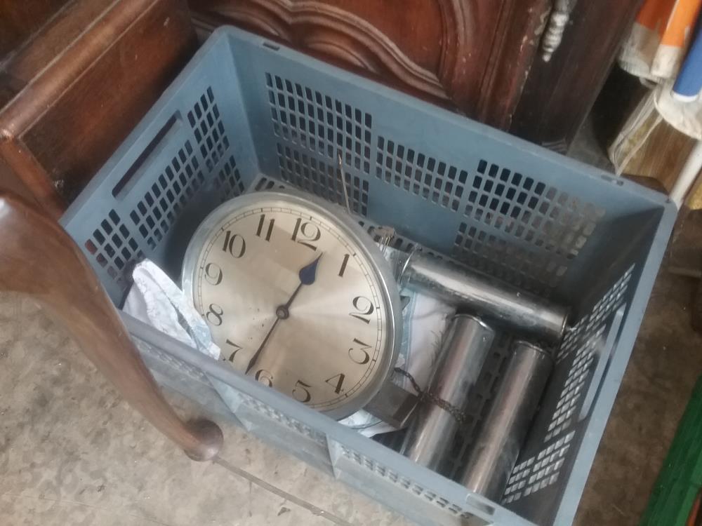 MECANISME D'HORLOGE 