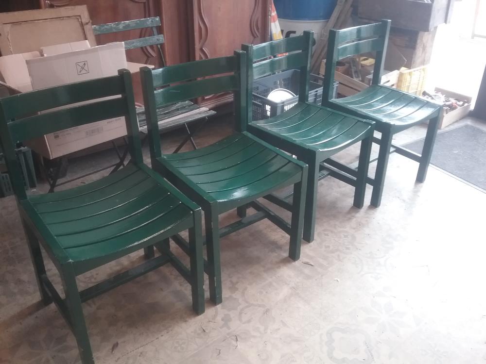 4 CHAISES JARDIN VERTES