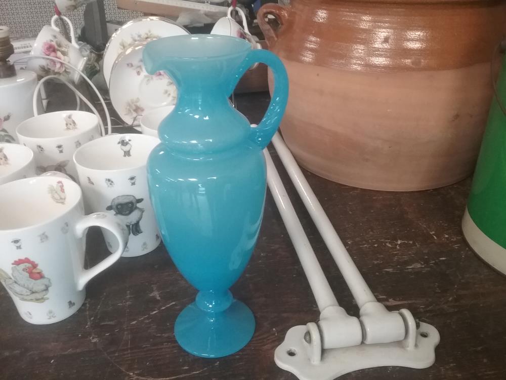 PICHET VERRE BLEU