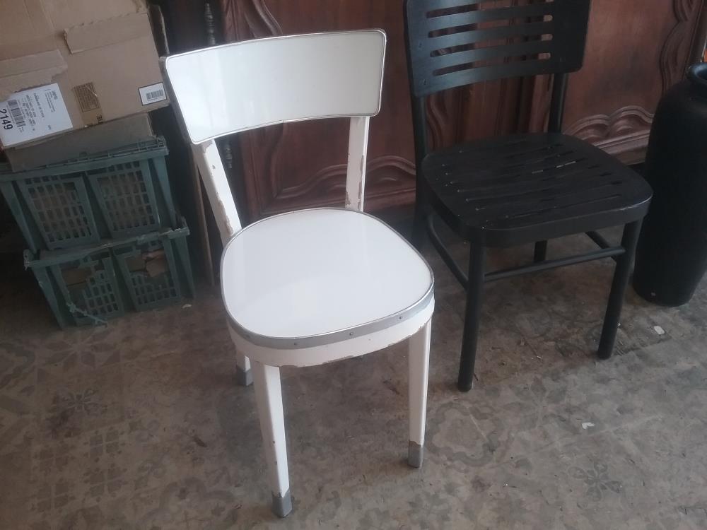 CHAISE AN 50