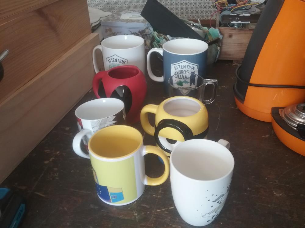 MUG 
