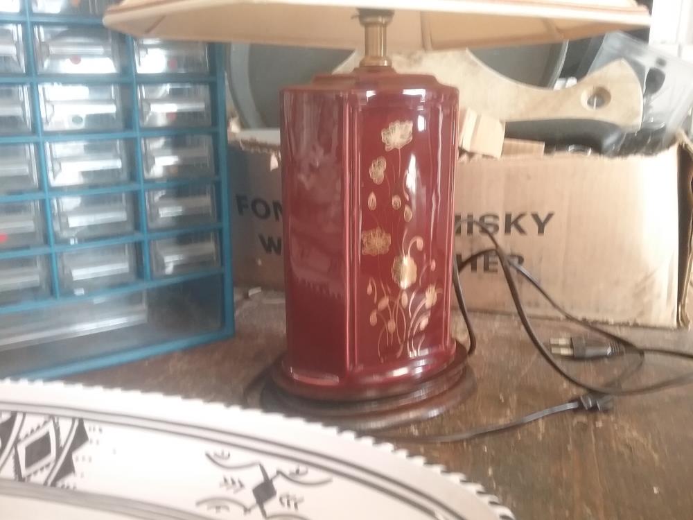 PIED DE LAMPE BORDEAUX 