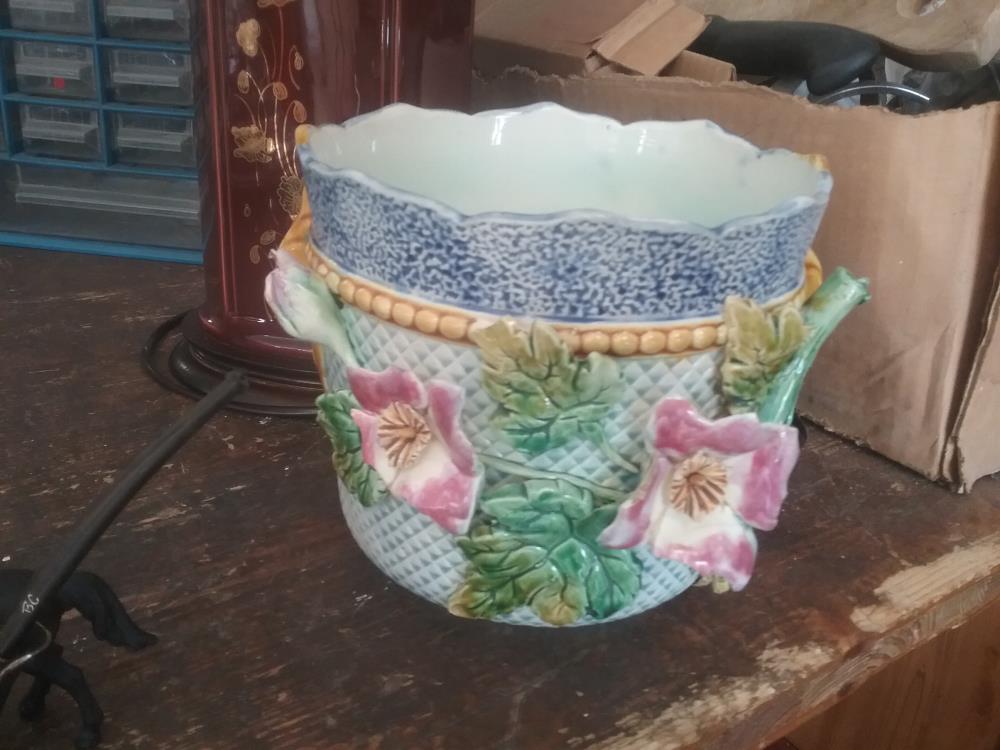CACHE POT BARBOTINNE