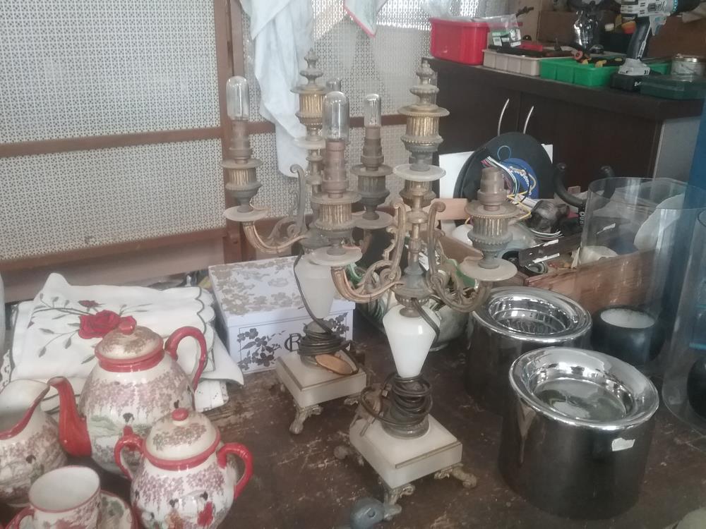 PAIRE DE BOUGEOIRS LAMPE ANCIEN