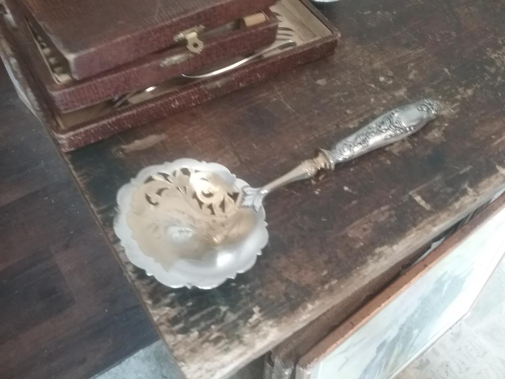CUILLÈRE ARGENT FOURRÉ 