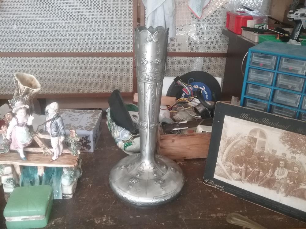 GRAND VASE ETAIN