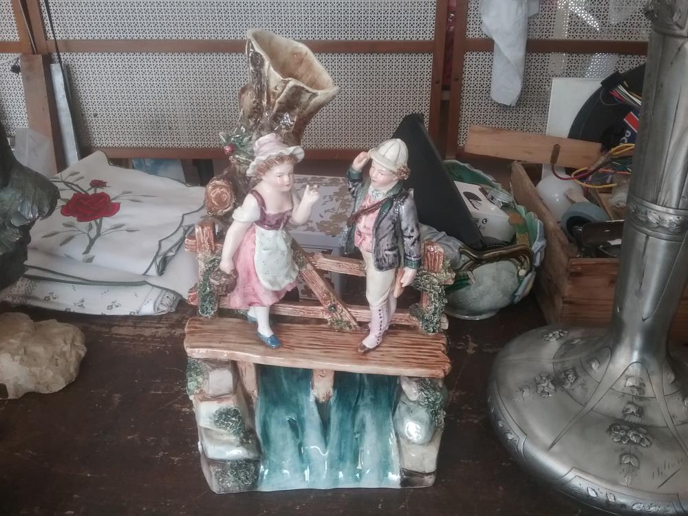 VASE BARBOTINNE