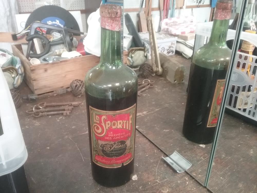 BOUTEILLE APERITIF "LE SPORTIF" NON COMMESTIBLE