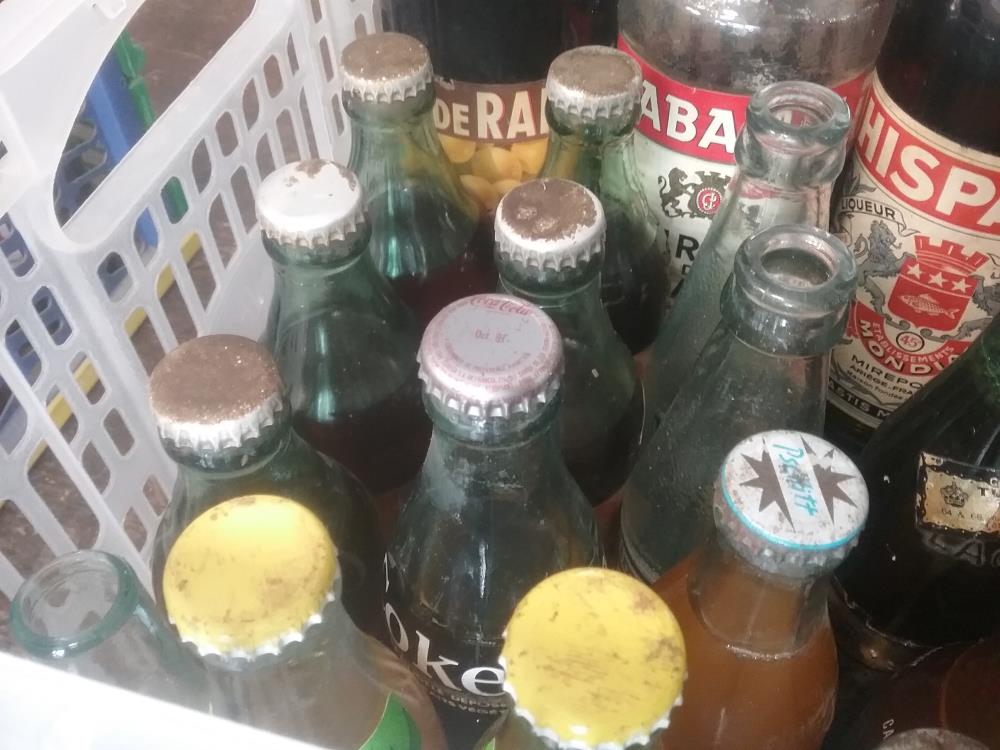 PETITE BOUTEILLE BAR VINTAGE NON COMESTIBLE