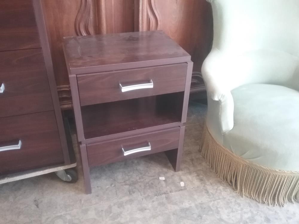 PAIRE DE CHEVETS AGGLO