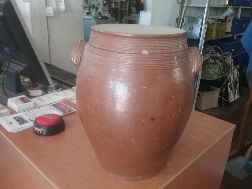 POT A GRAISSE COUVERCLE