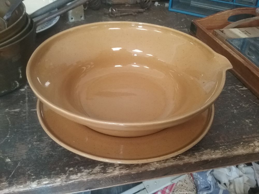 SALADIER ET PLAT GRES IKEA