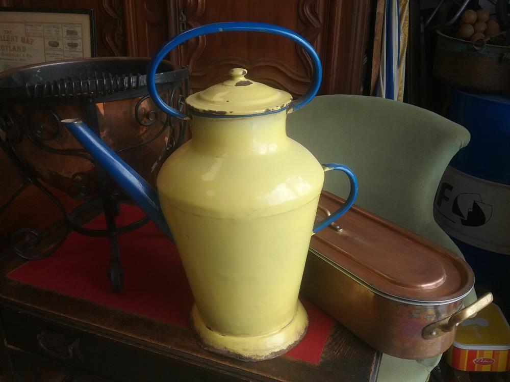 CRUCHE EMAILLEE JAUNE