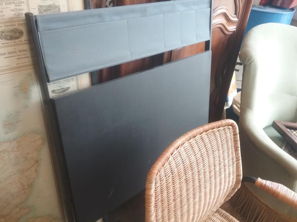 BUREAU PLIANT 