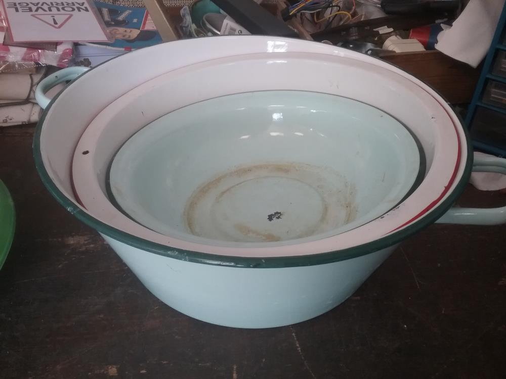 BASSINE METAL EMAILLE