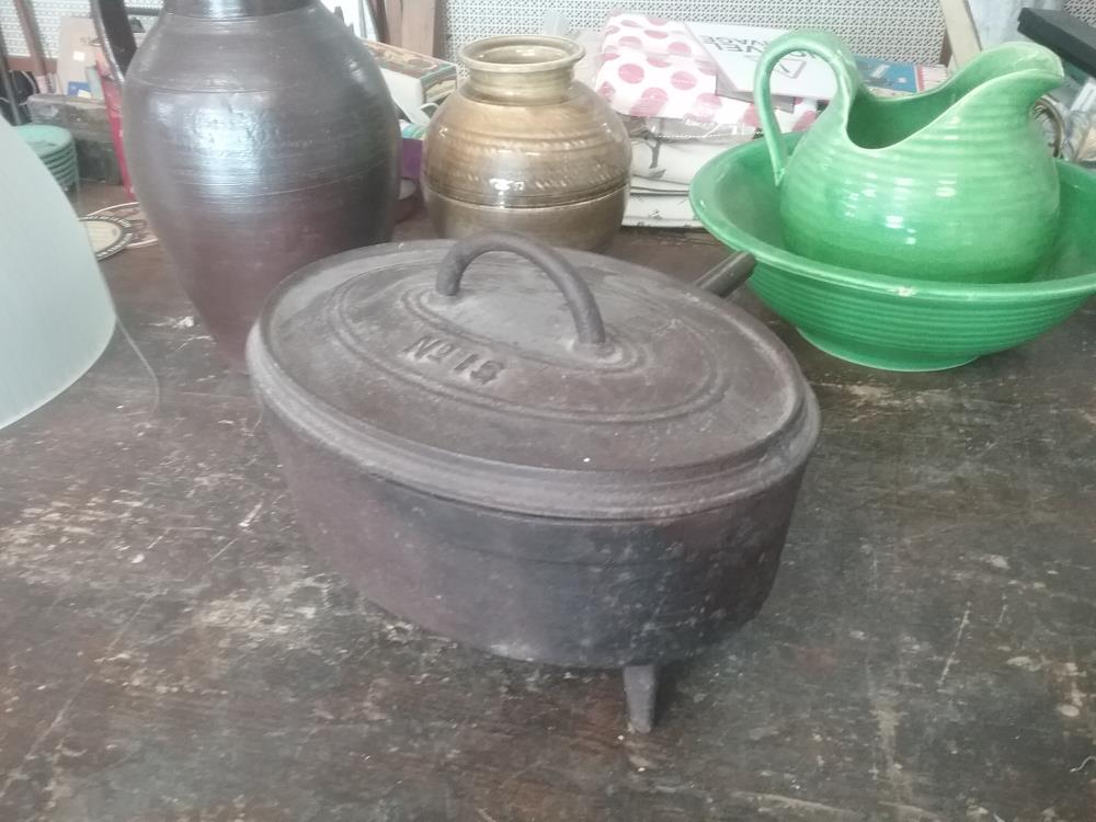 COCOTTE FONTE PIED