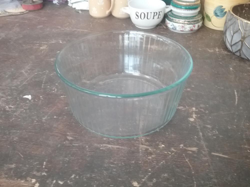 SALADIER VERRE PYREX