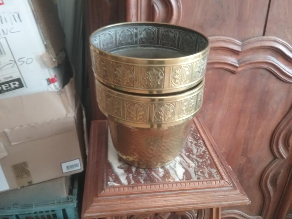CACHE POT CU
