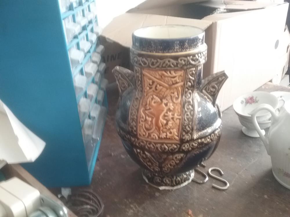 VASE EN LETAT ANCIEN