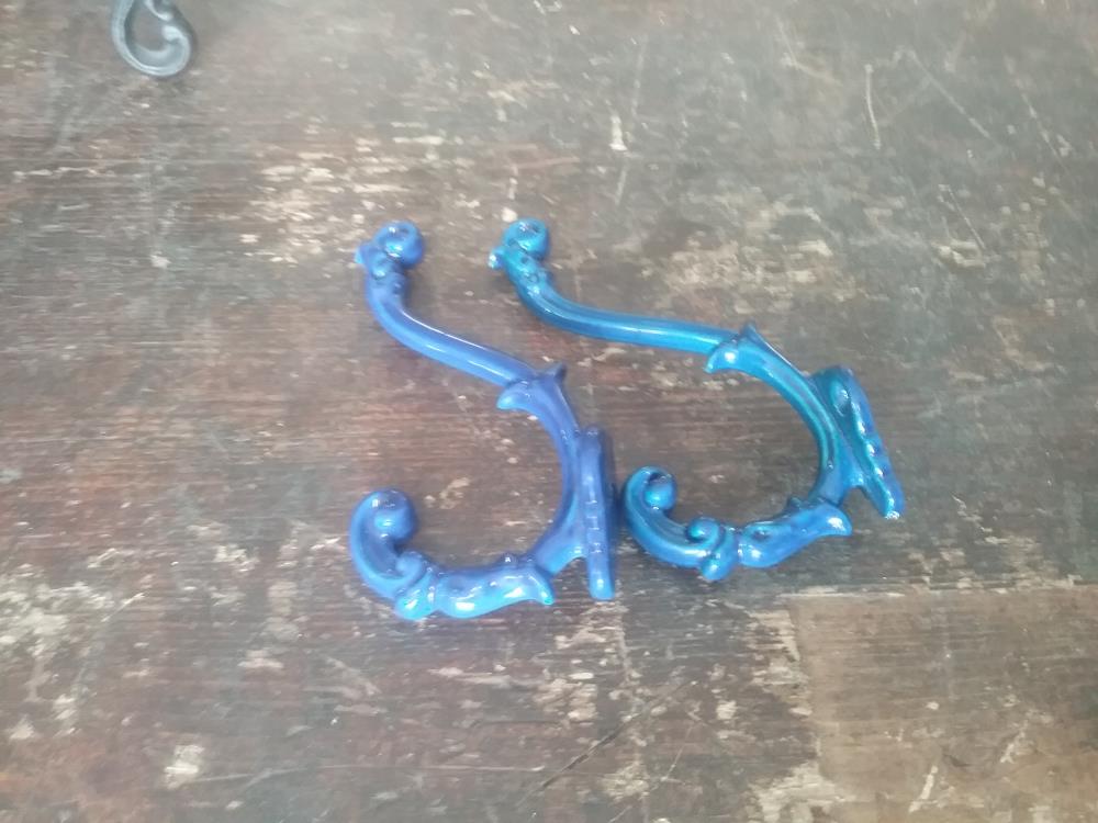 PATERE BLEU METAL EMAILLE