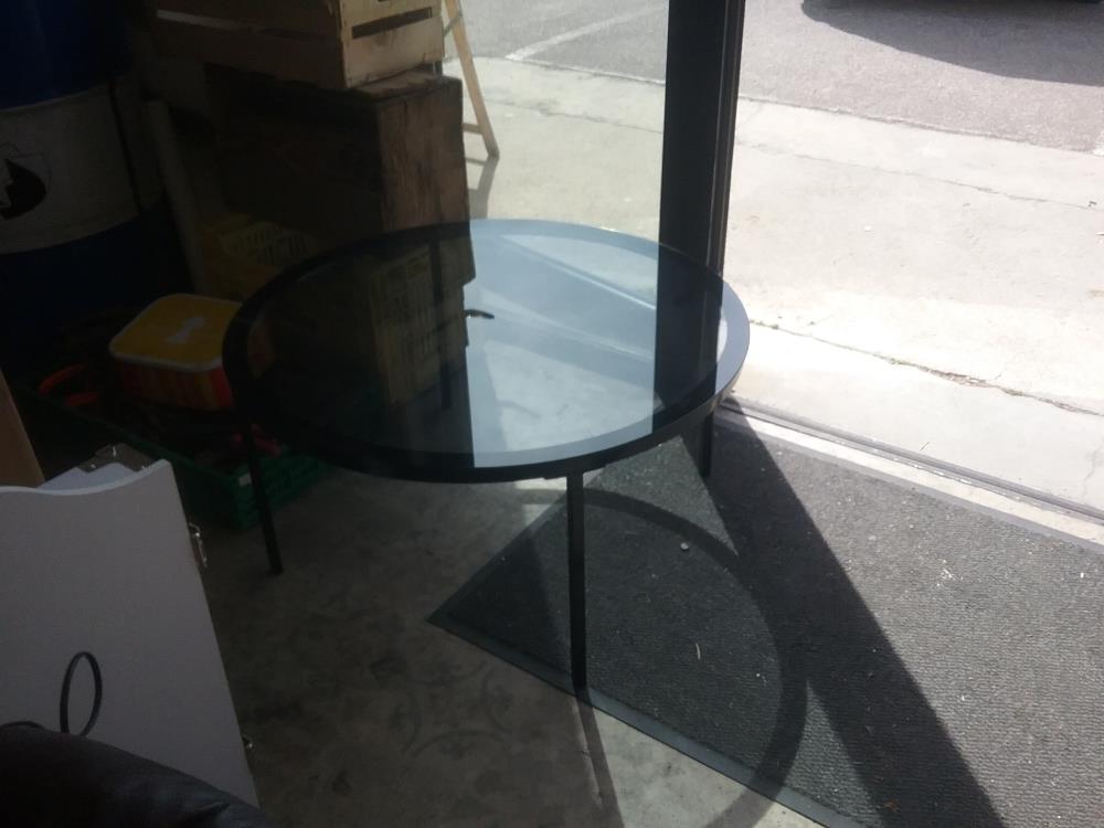 TABLE BASSE VERRE  RONDE