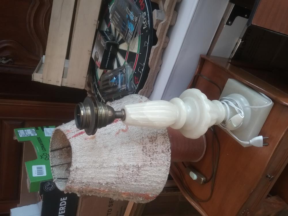 LAMPE ALBATRE 