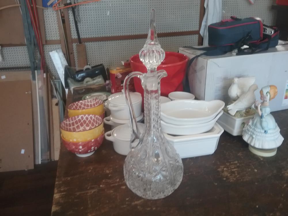 CARAFE AVEC BOUCHON