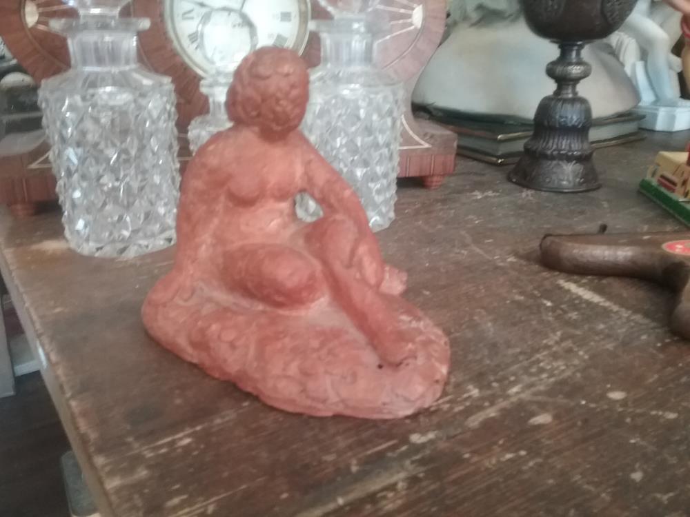 STATUETTE TERRE CUITE 