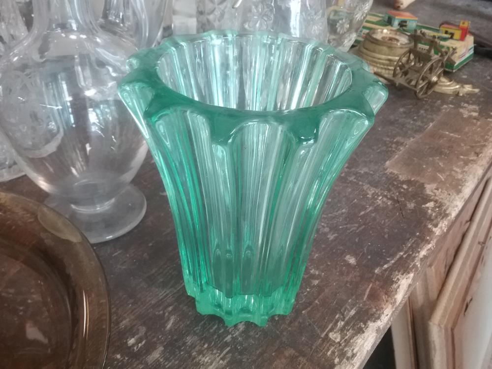 VASE P. D'AVESH
