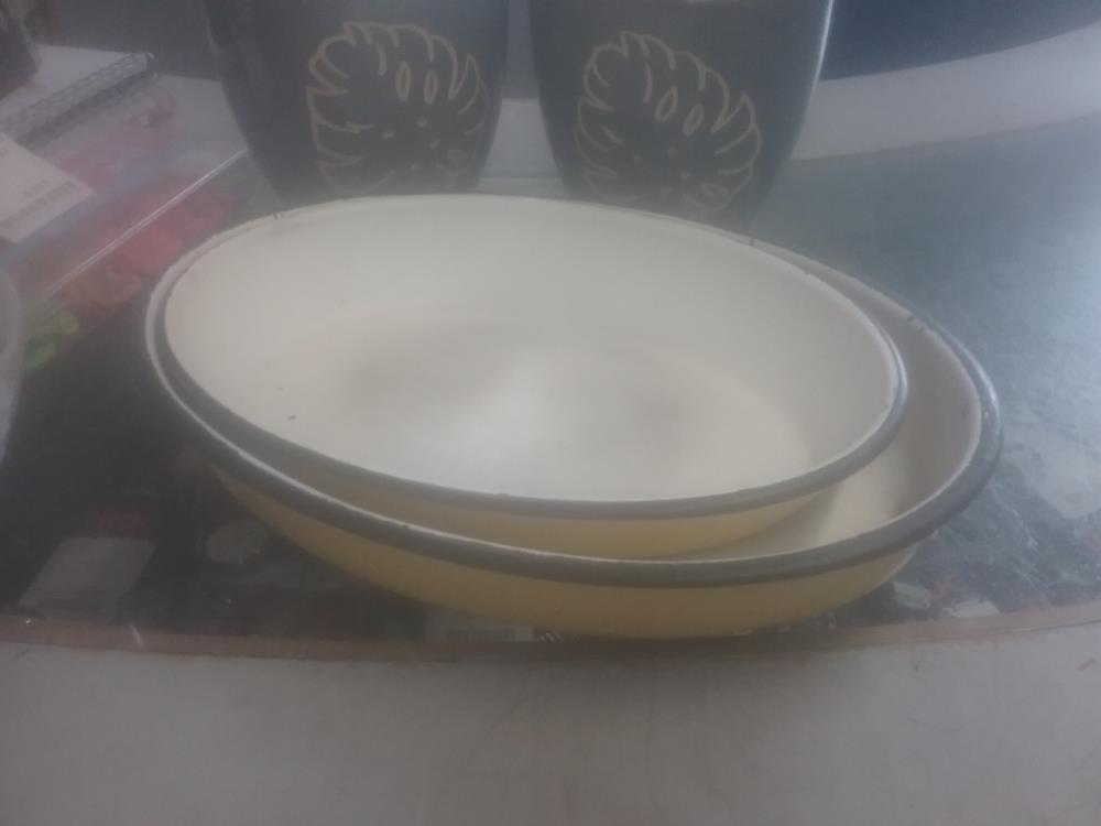 PLAT METAL EMAILLE