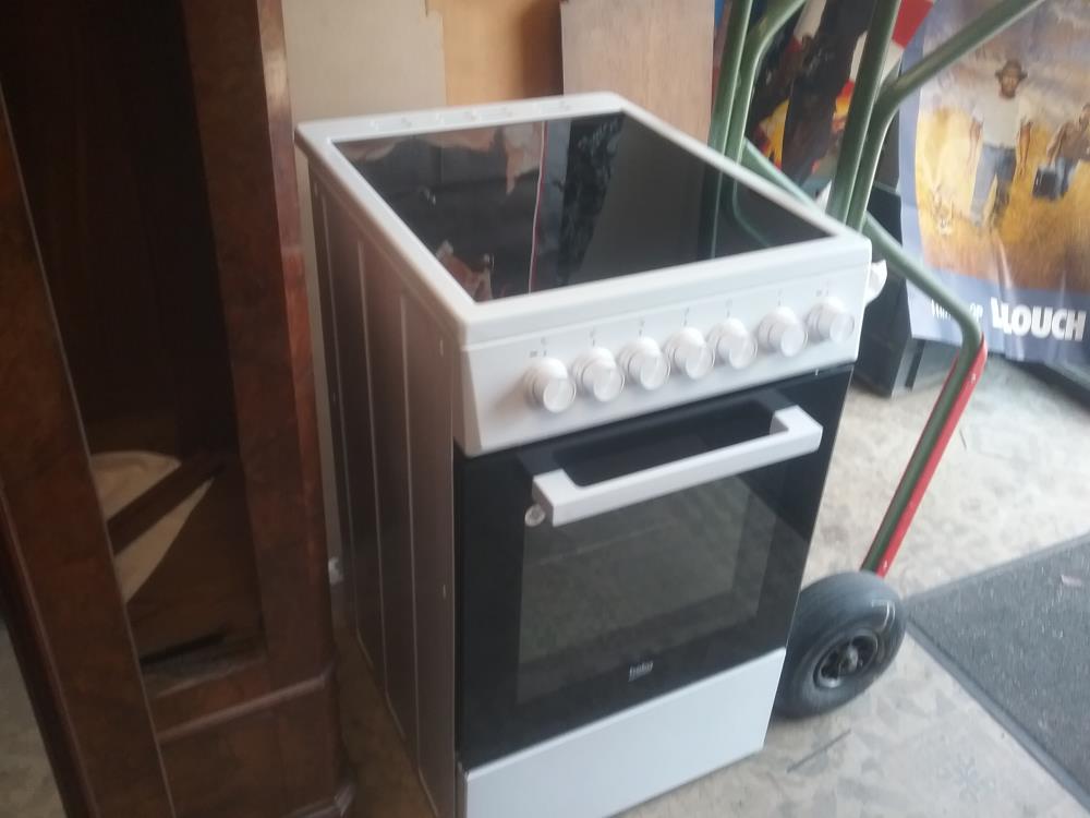 CUISINIERE VITRO 4FEUX