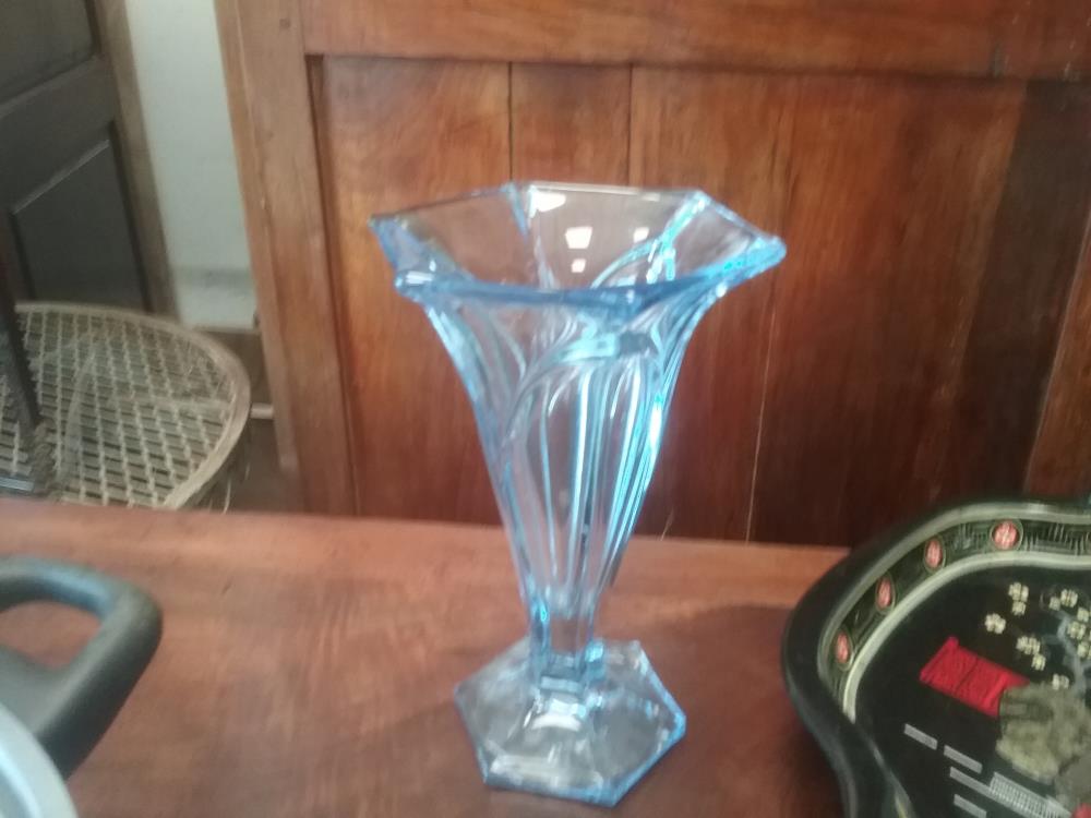 VASE VERRE BLEU