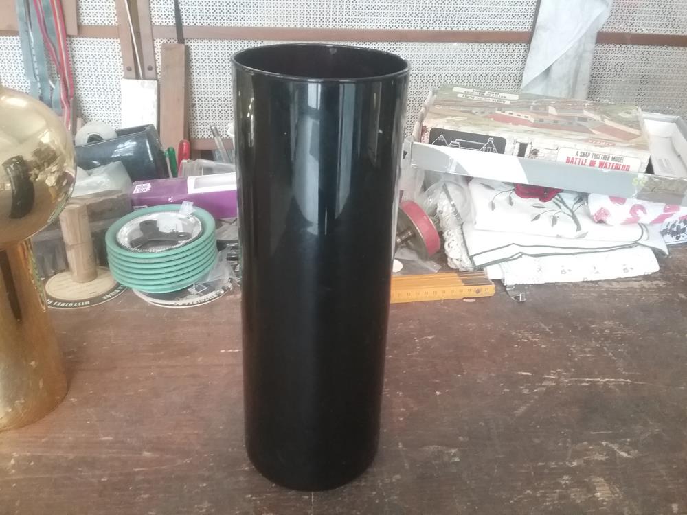 VASE VERRE NOIR 