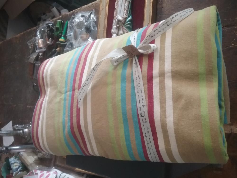 NAPPE 250X170
