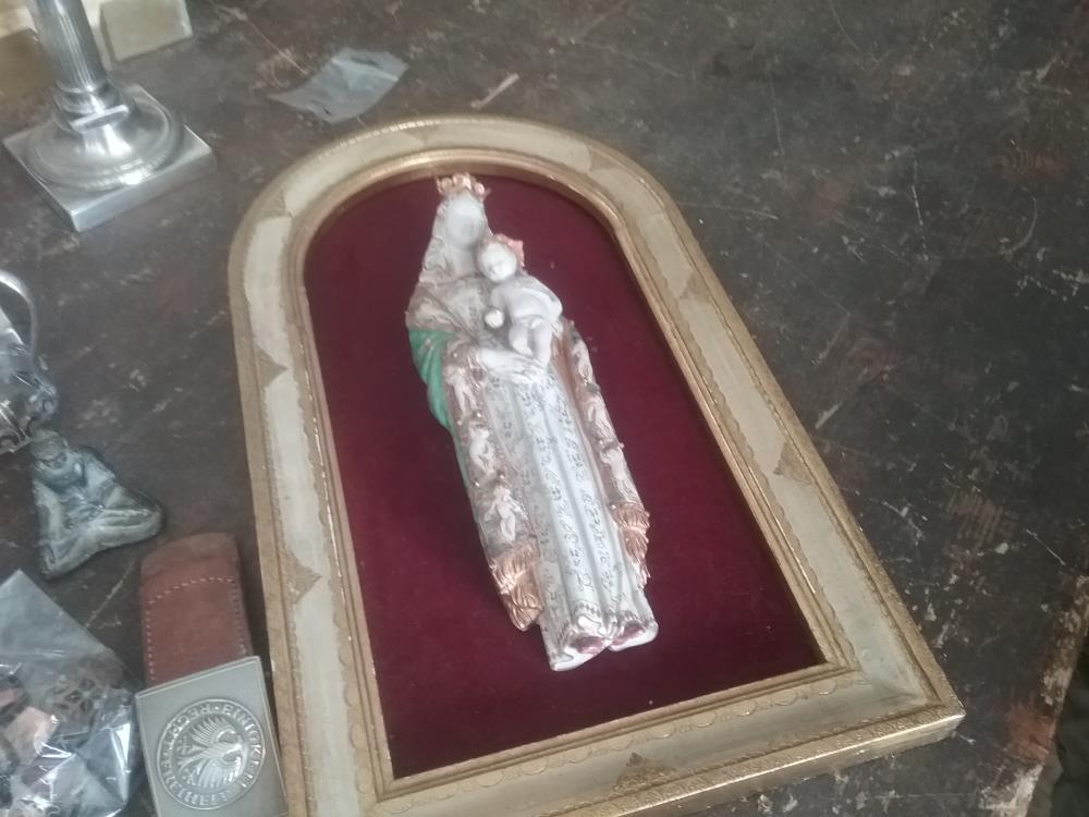 VIERGE PORCELAINE ITALY