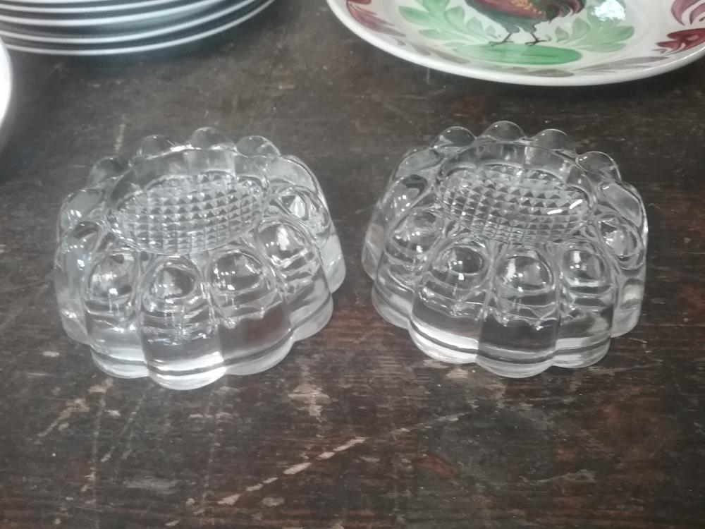 PAIRE DE DESSOUS DE PIED VERRE