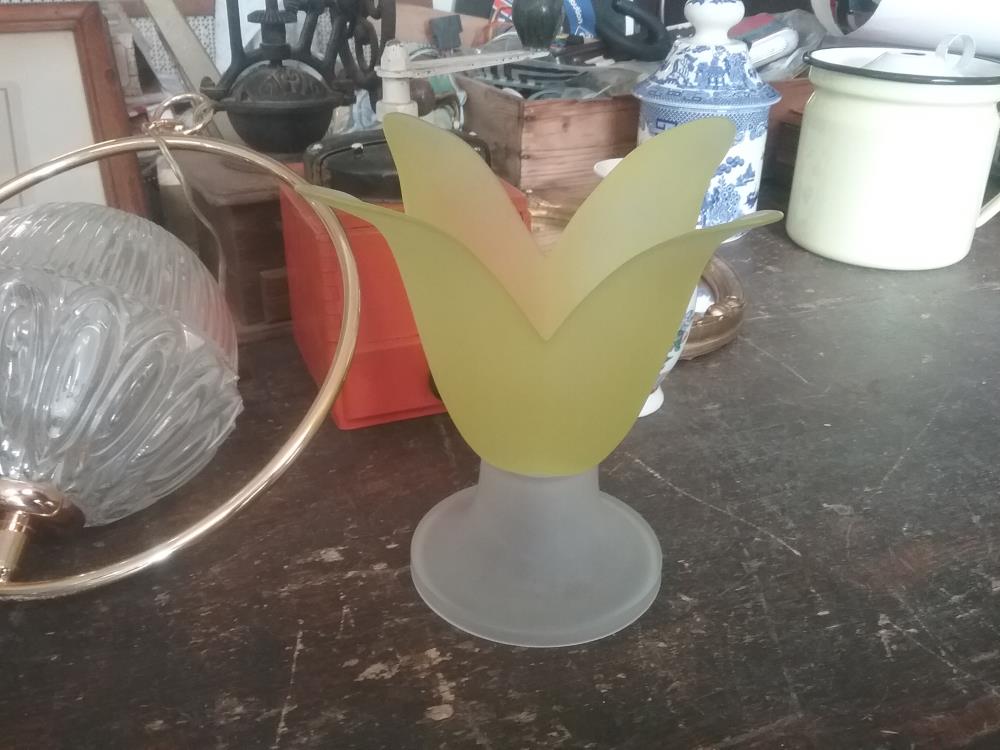 VASE PATTE DE VERRE JAUNE