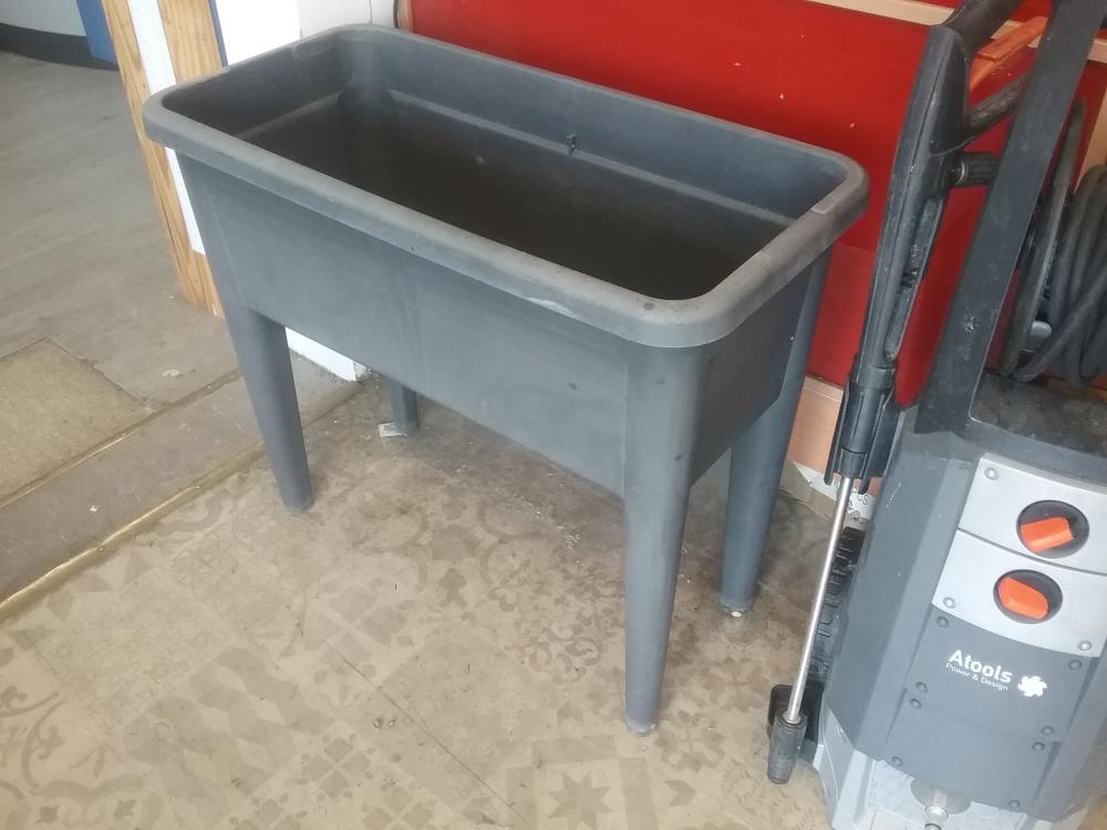 BAC A FLEURS PVC