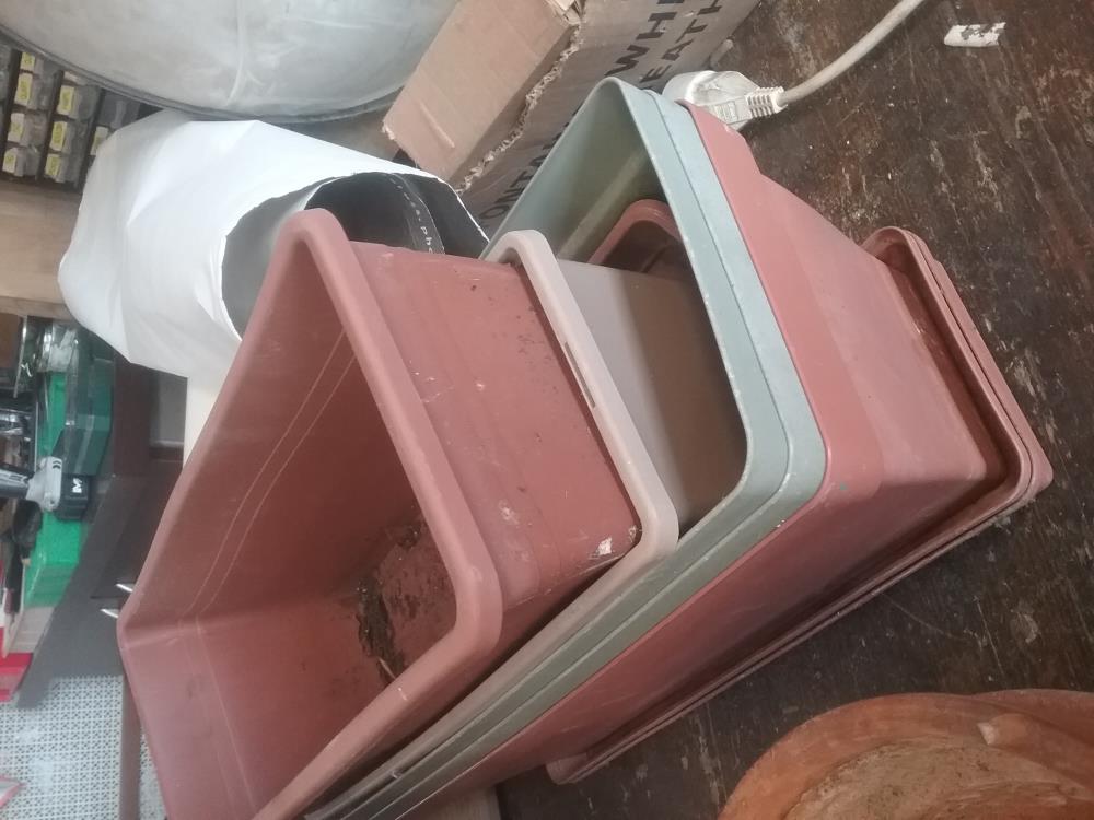 JARDINIERE PVC