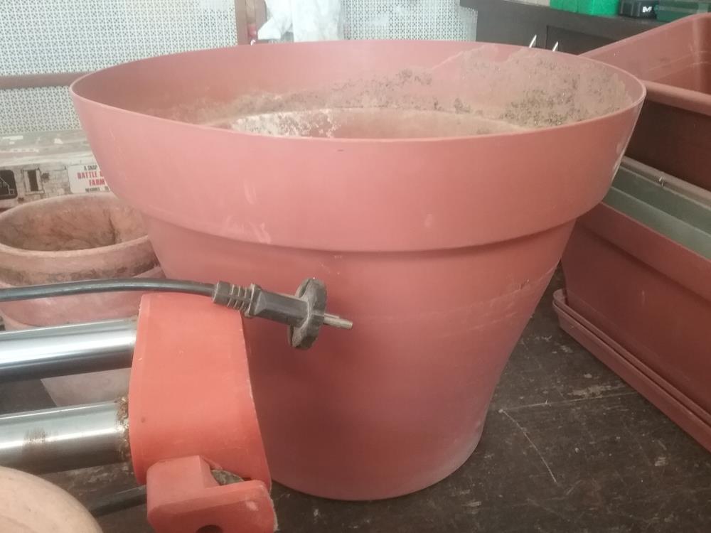 GRAND POT PVC