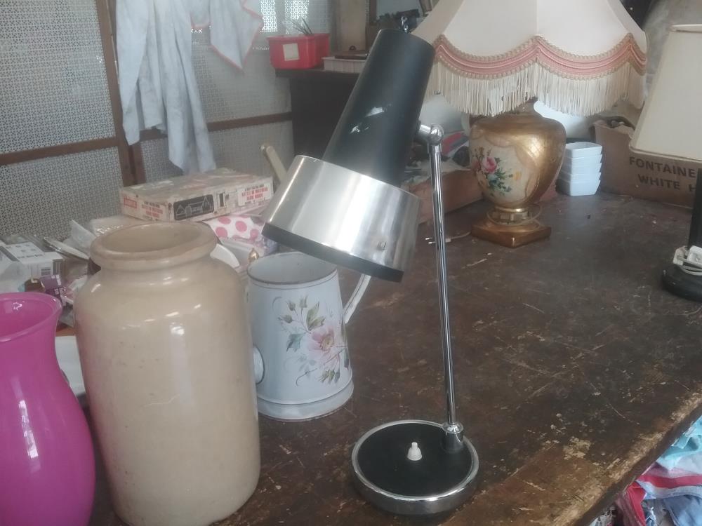 LAMPE VINTAGE NOIRE CHROME