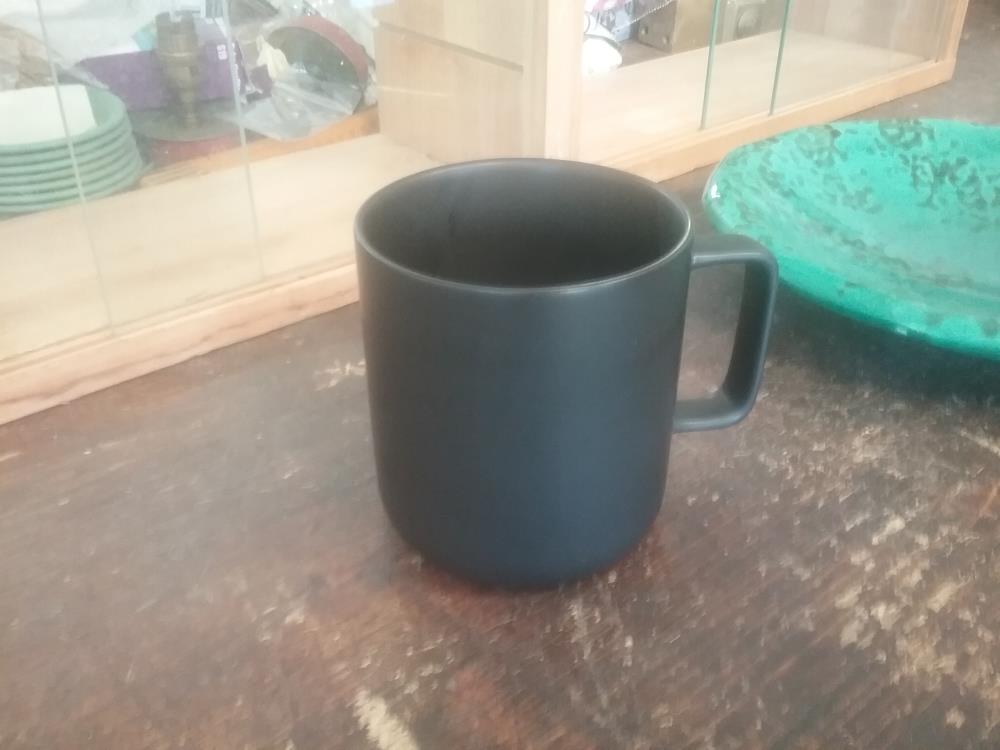 TASSE CAFE NOIRE