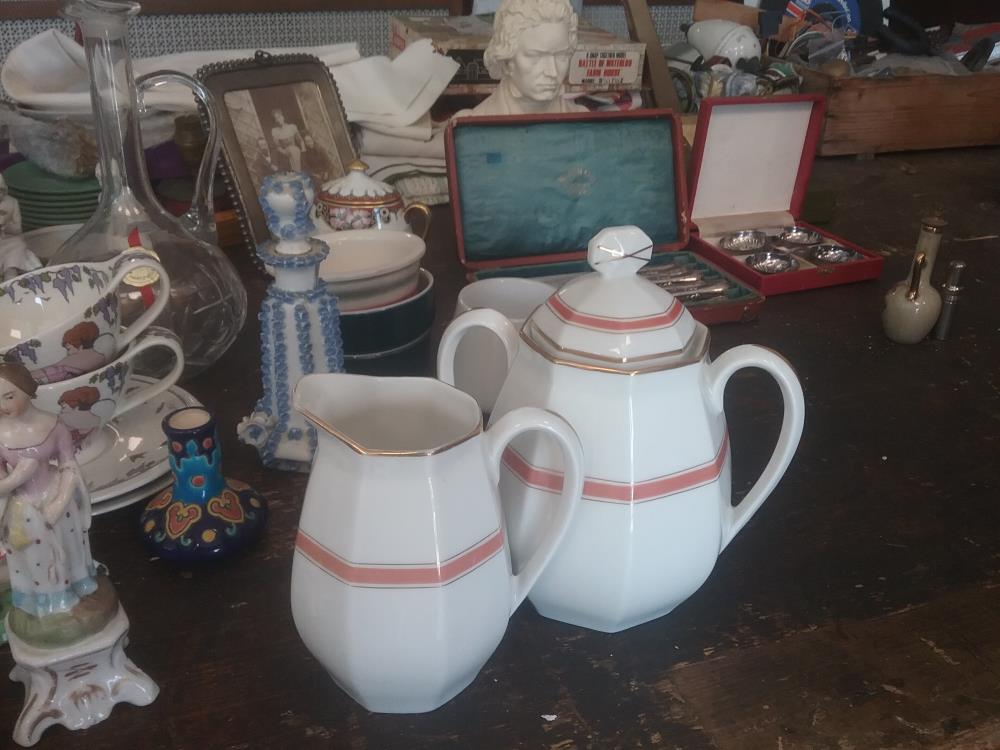 CAFETIERE ET POT A LAIT