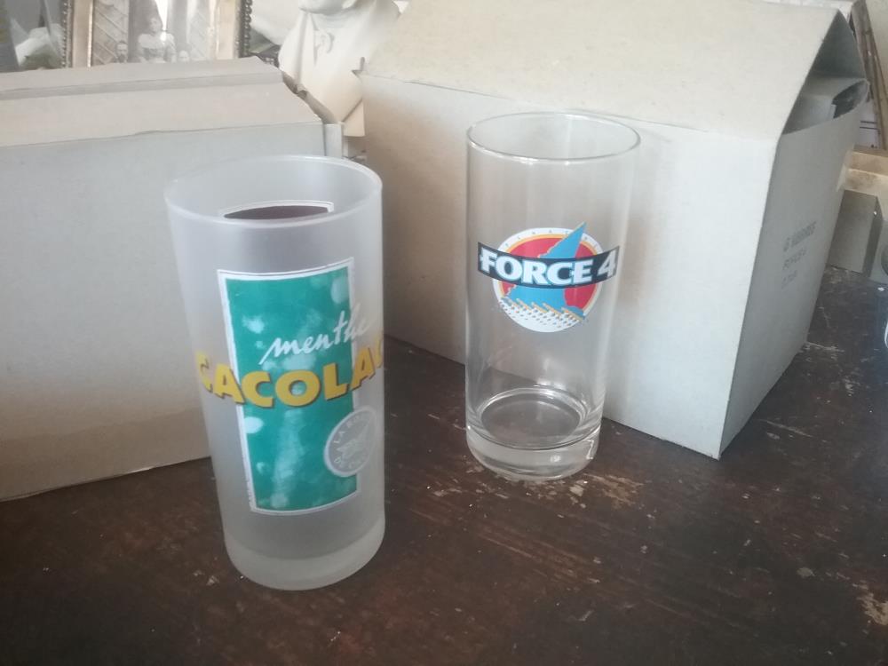 VERRE DE BAR