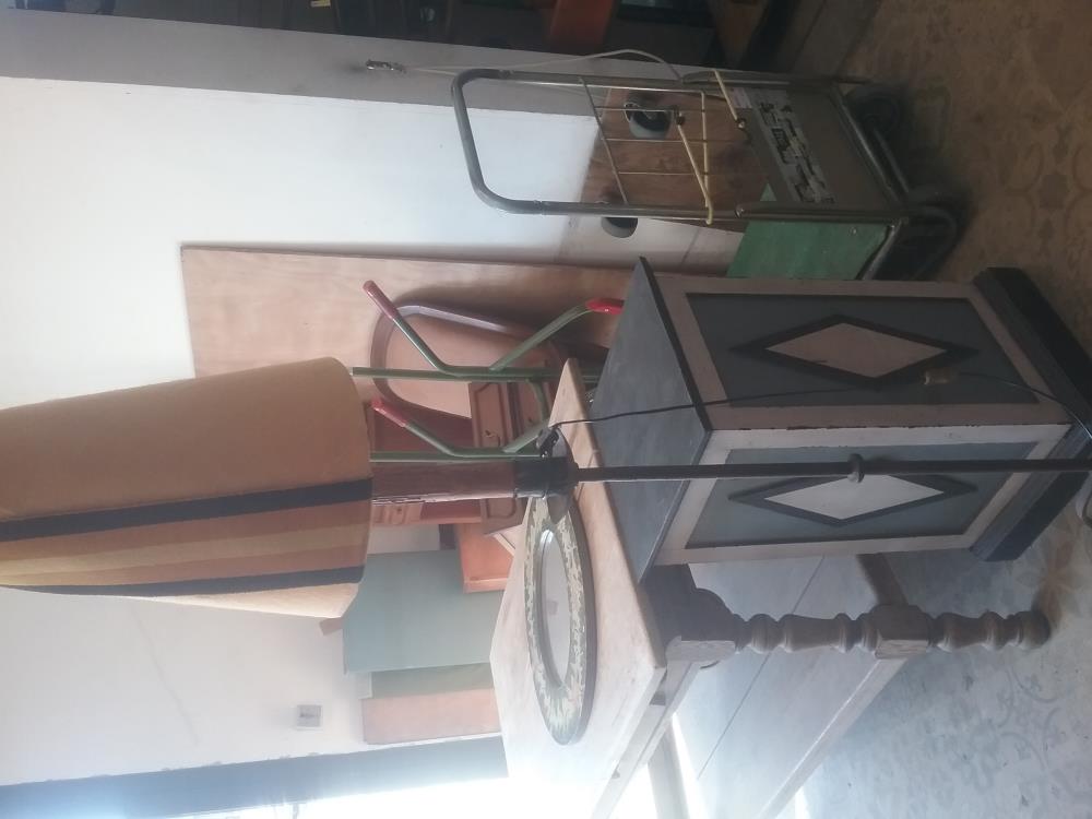 LAMPADAIRE FF