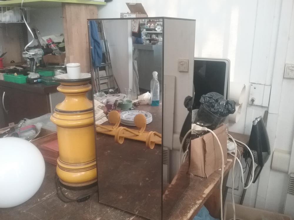 SOCLE MIROIR 