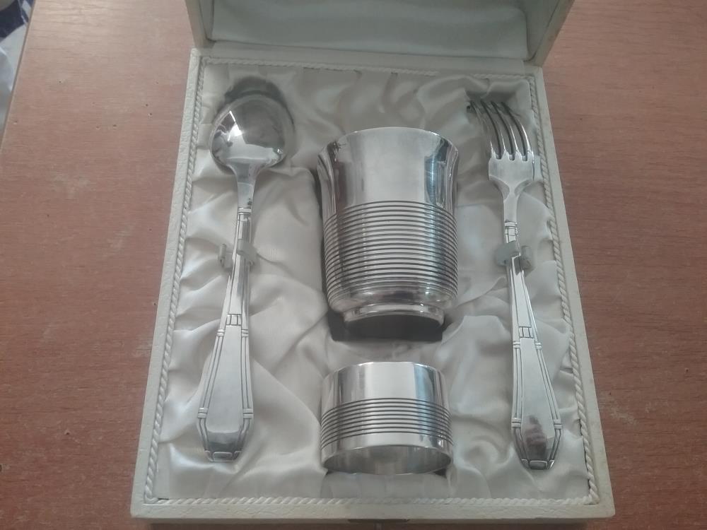 NECESSAIRE BAPTEME MA BOITE 